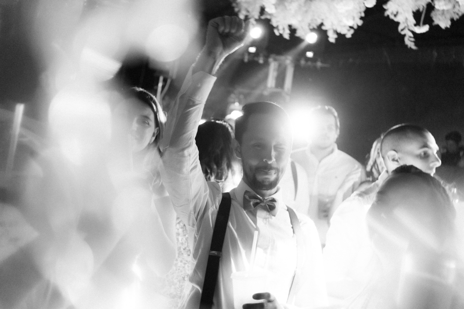 Eleva Tu Boda con Rux Productions: La Esencia Musical de un Día ...